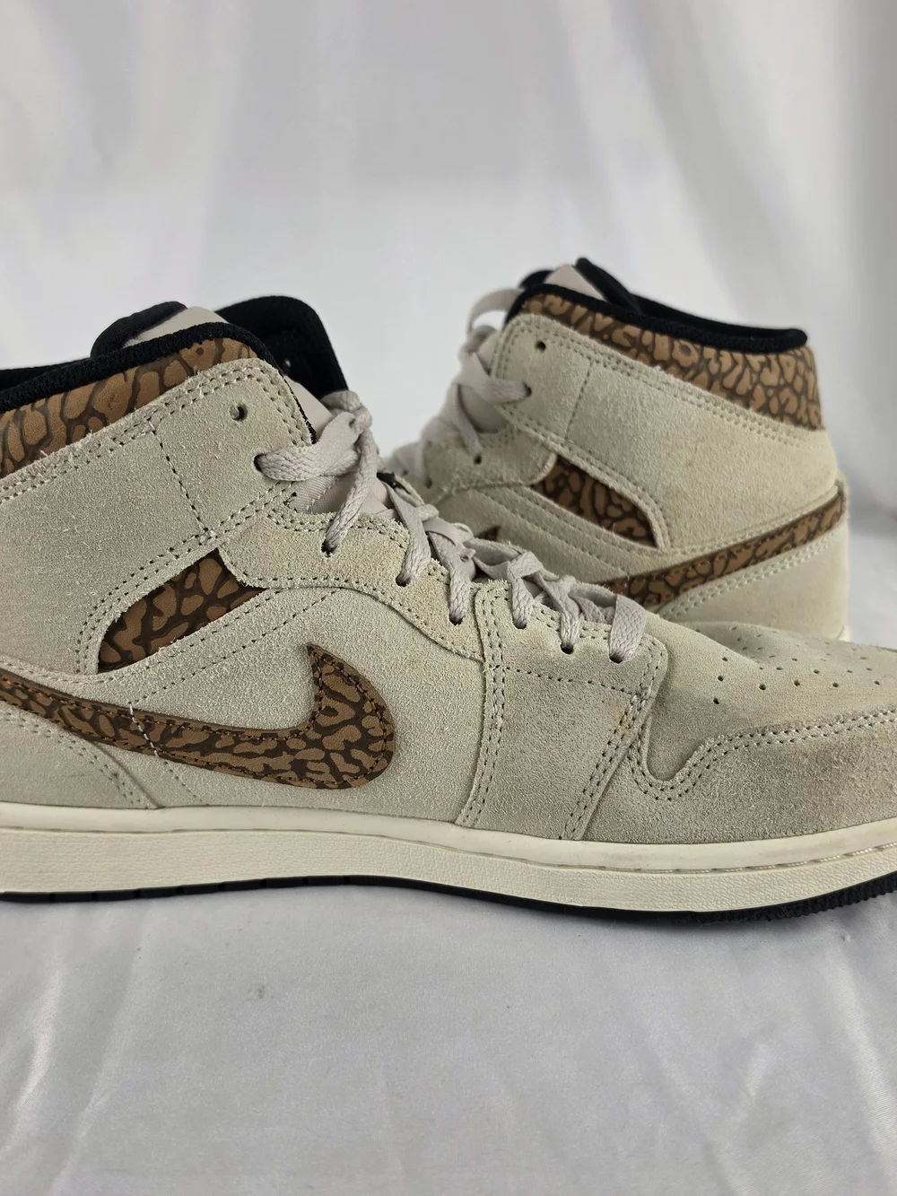 Nike Air Jordan 1 Mid SE Elephant Light Orewood DZ4129-102 Men's Size 10